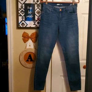 Old Navy Mid-rise skinny jeans